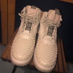 Brand New Nike Men’s Air Force 1 2017 Duckboot